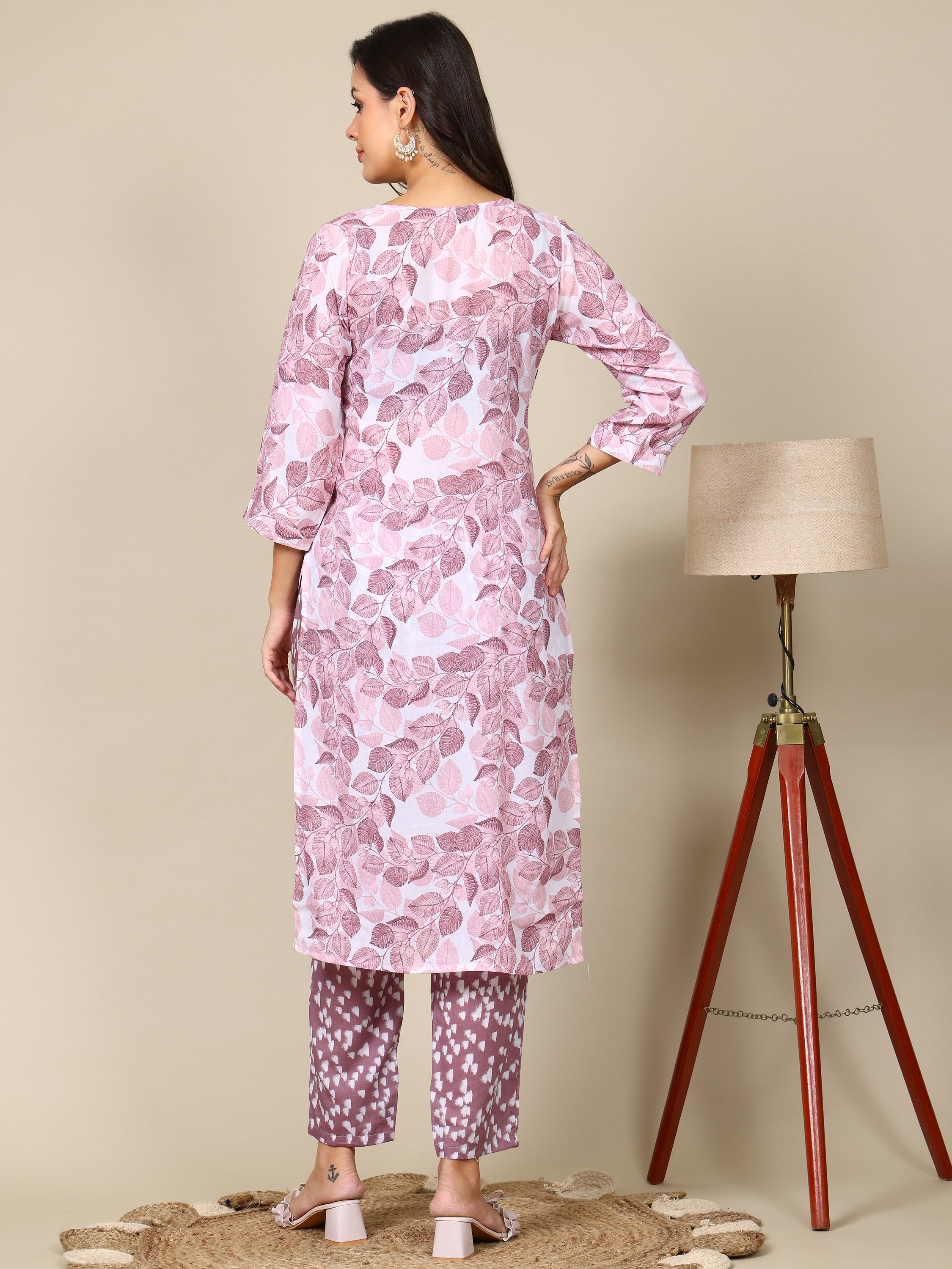 3-mirror work cotton kurta pants