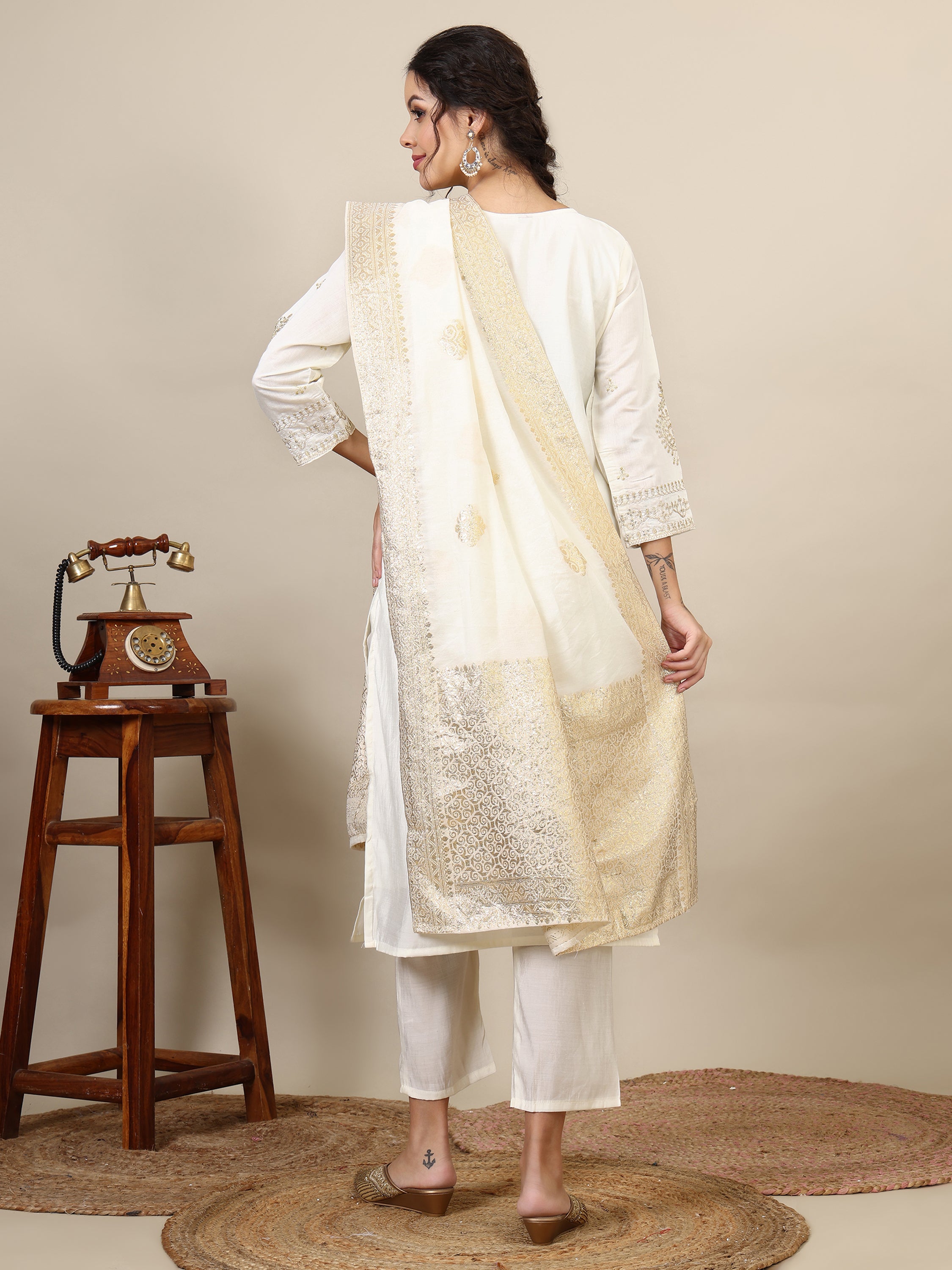 12-Ethnic motifs embroidered thread work chanderi silk kurta with trousers & dupatta