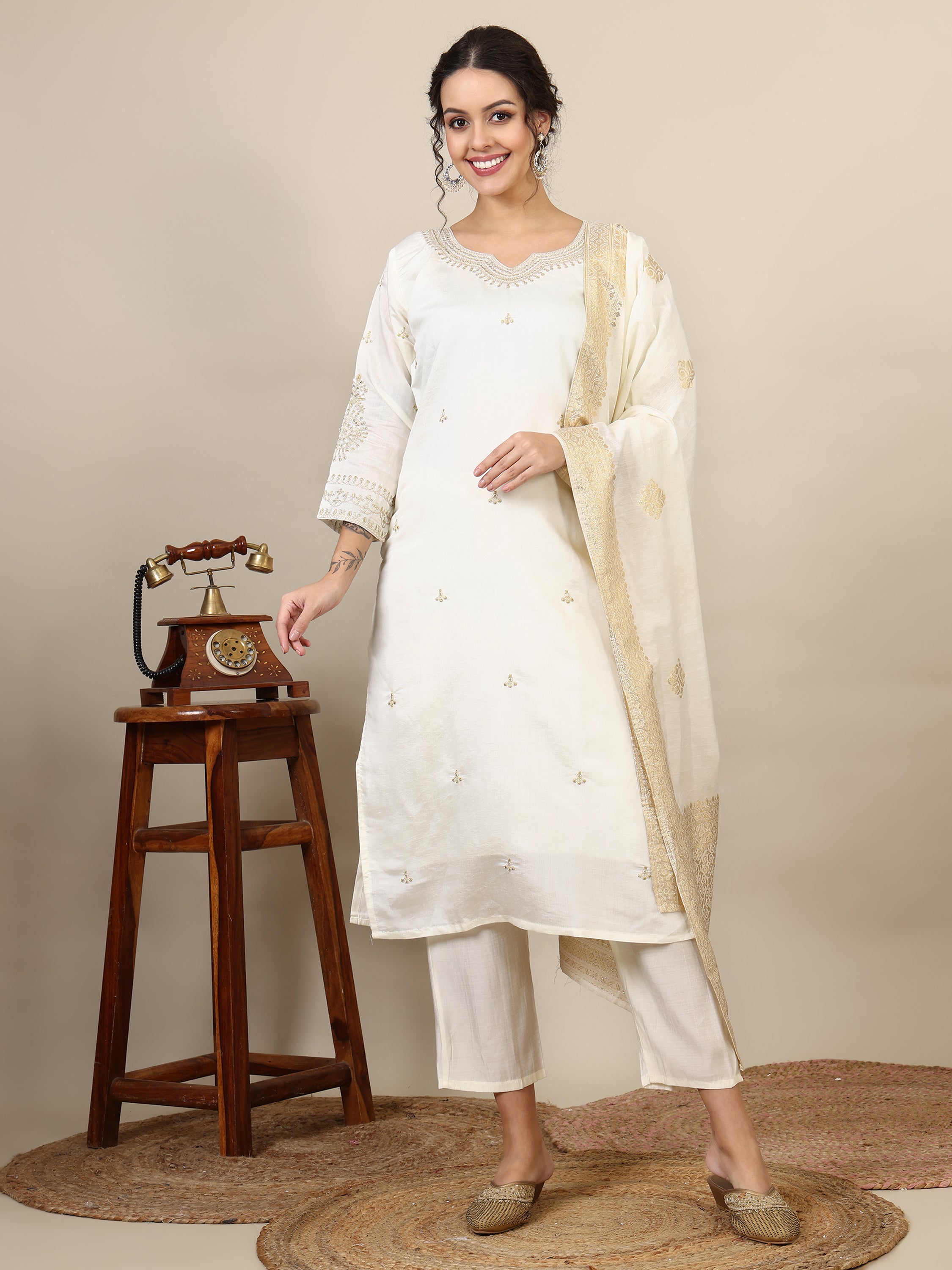 12-Ethnic motifs embroidered thread work chanderi silk kurta with trousers & dupatta