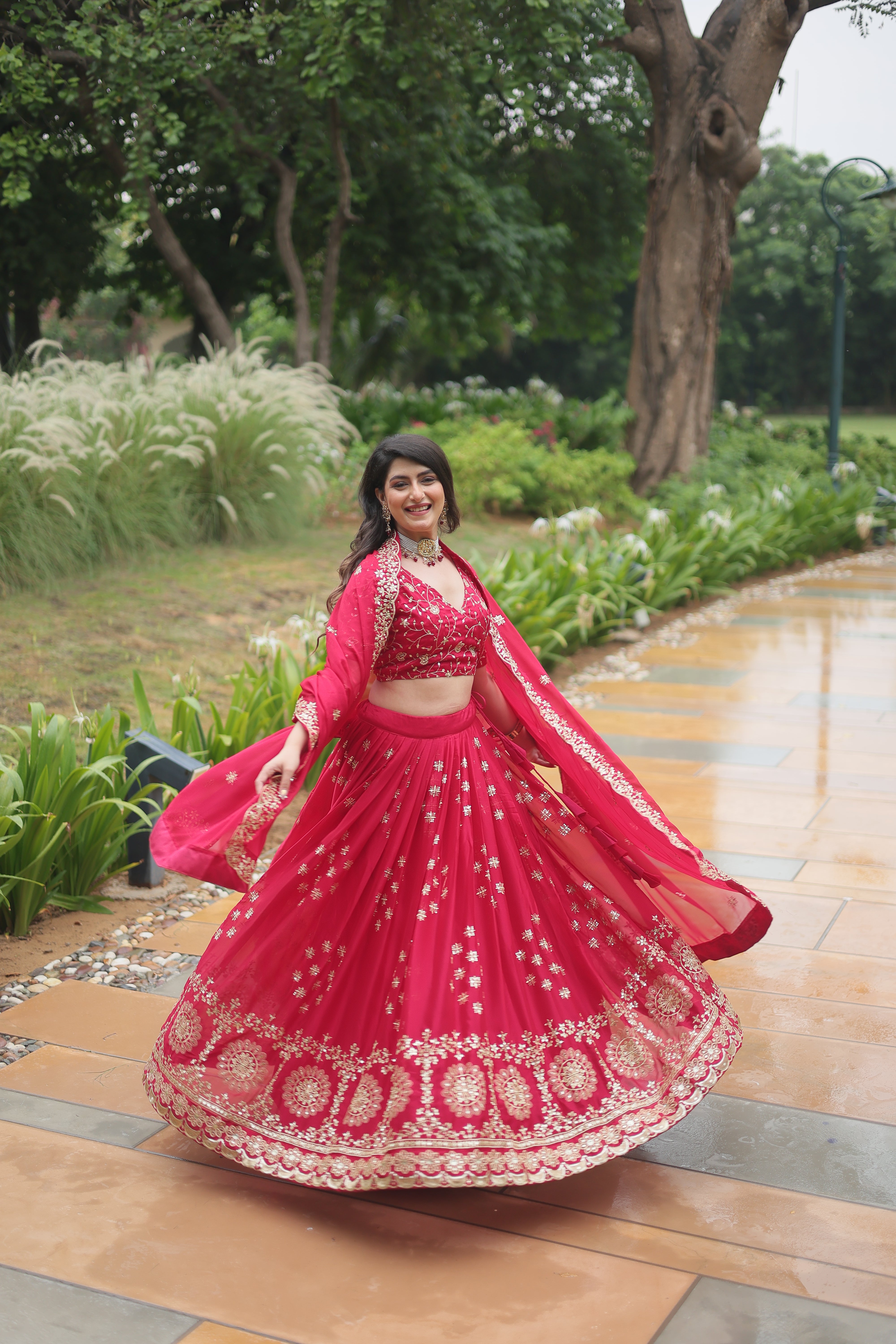 URVISHA PINK EMBROIDERED WORK LEHENGA CHOLI WITH DUPATTA